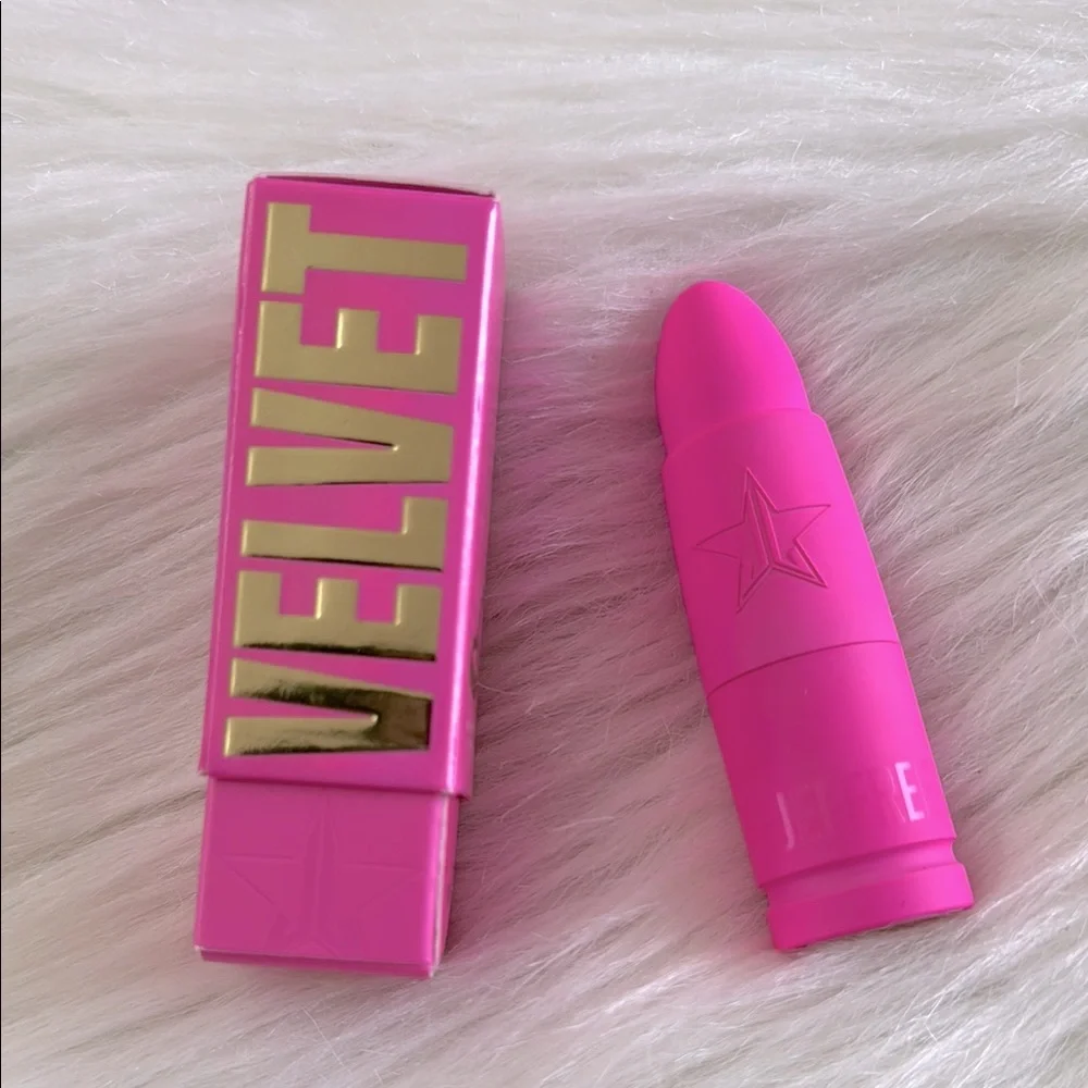 Jeffree Star Pink Messiah Velvet Trap Matte Lipstick